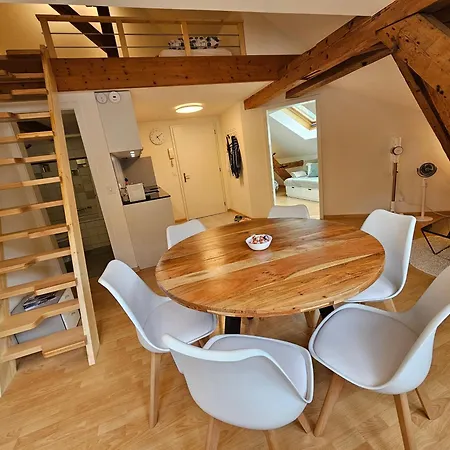 Premium - & Historical Apartment *