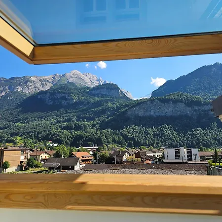 Premium - & Historical * Meiringen